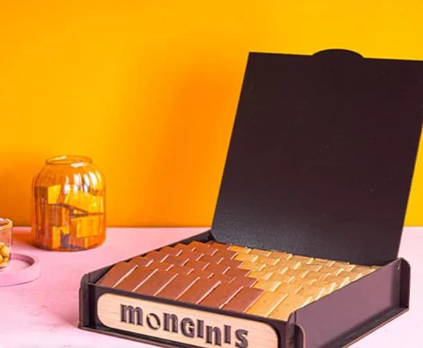 شيكولاتة لبن سادة