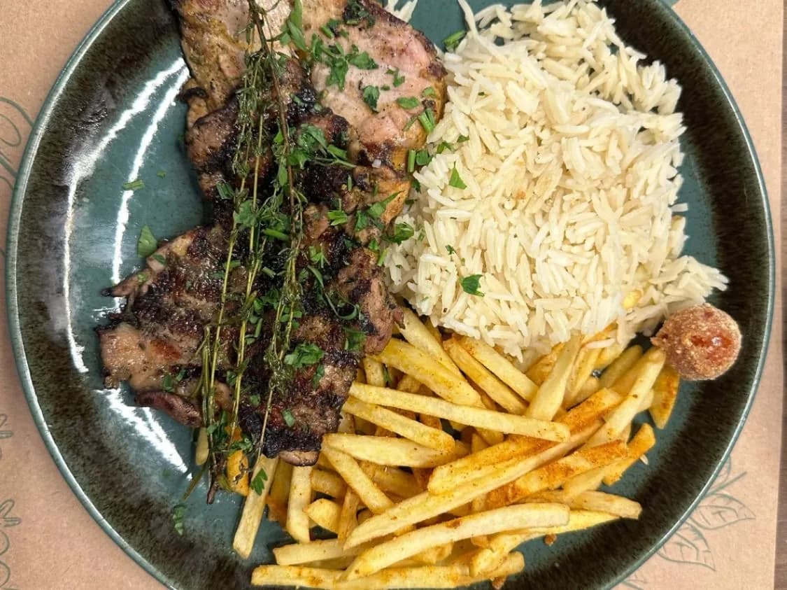 1/2 Pulled Chicken Meal