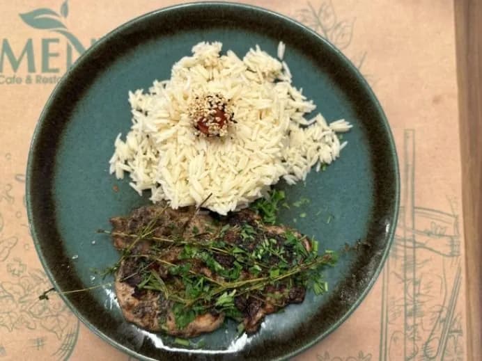 1/4 Pulled Chicken Meal