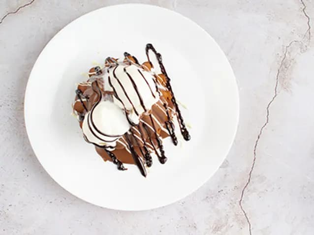 مولتن كيك نوتيلا ايس كريم