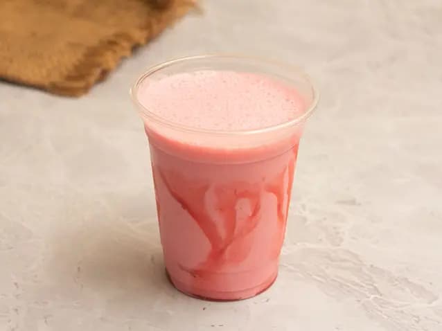 ميلك شيك فراولة