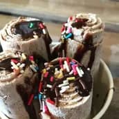 ايس كريم رول نوتيلا