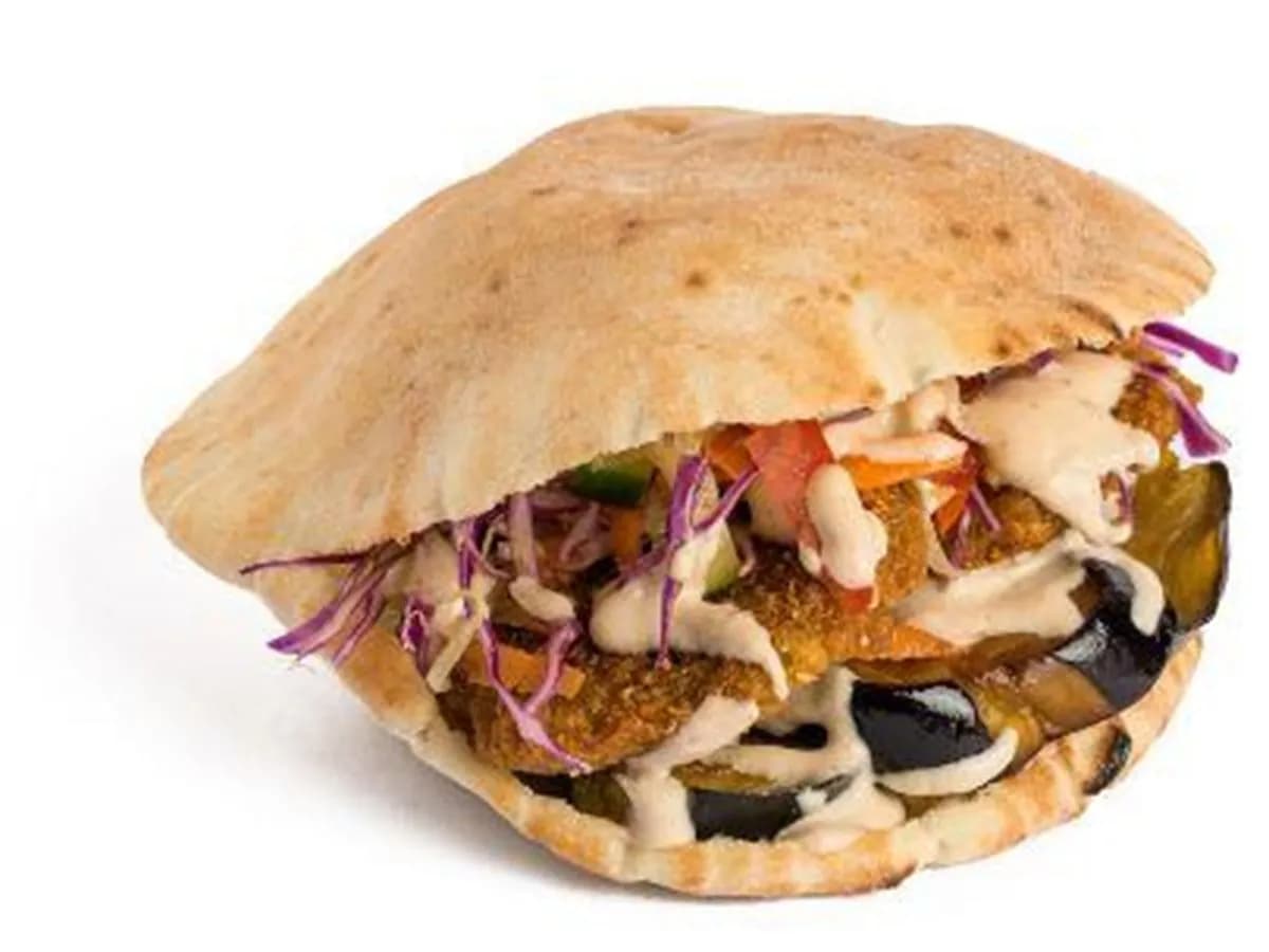سندوتش طعمية محشية