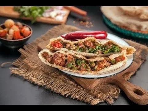سندوتش ميكس (فول وطعمية )