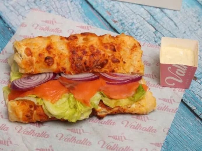 سمك السلمون المدخن