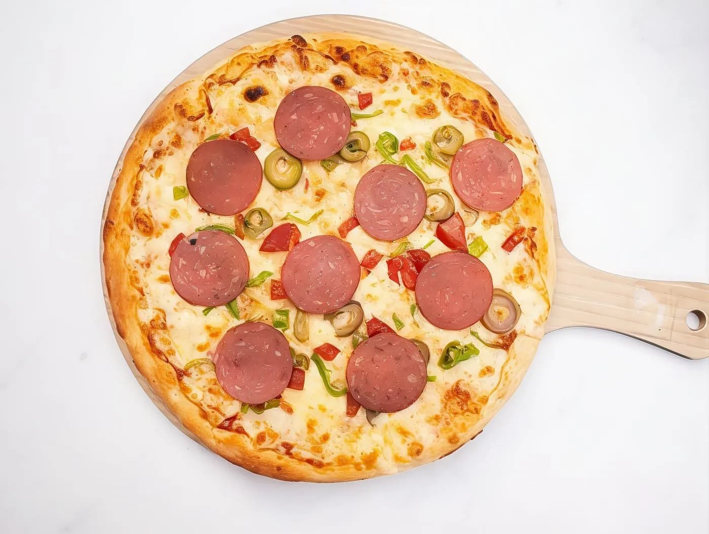 بيتزا ايطالي سلامي