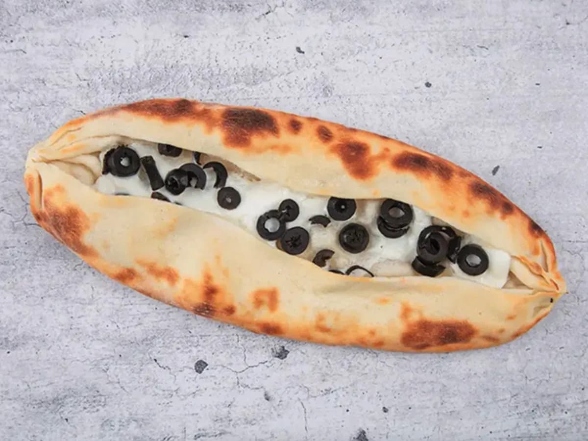 Shawarma Plate with Meat, Cheese and Olives