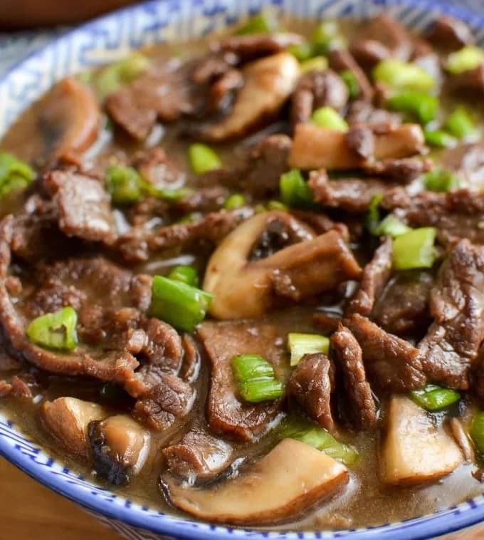 Beef with Mashroom