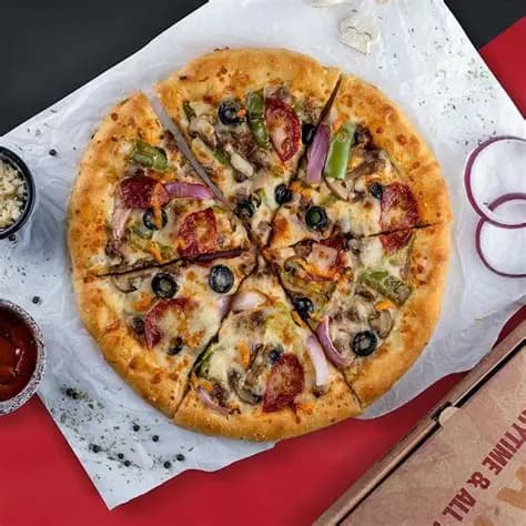 بيتزا فونجى مشروم