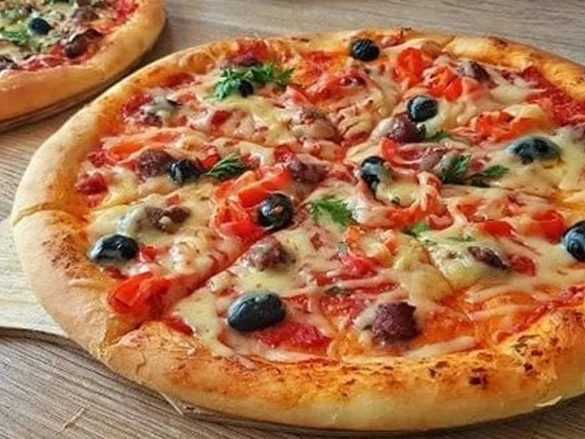 بيتزا تشيكن عائلي