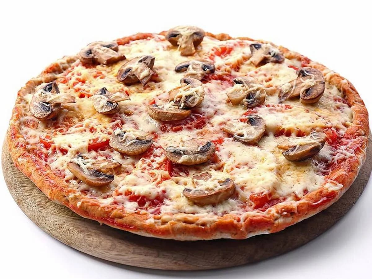 بيتزا مشروم صغيرة