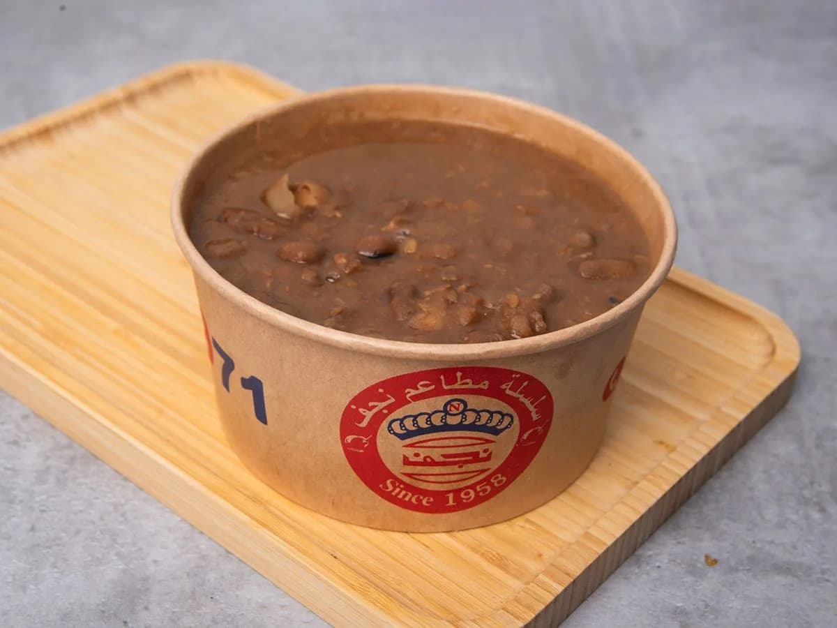 علبة فول سادة