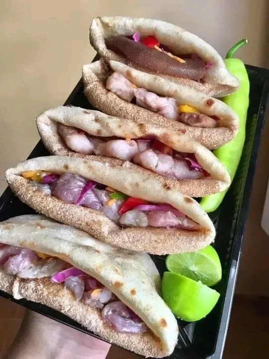 ساندوتش فسيخ