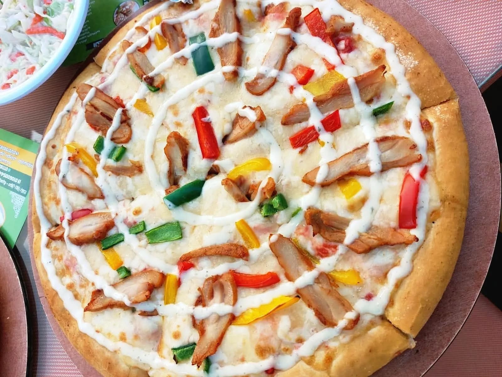 بيتزا دجاج رانش وسط