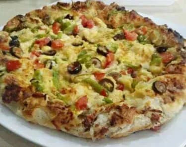 بيتزا شرقى مشروم