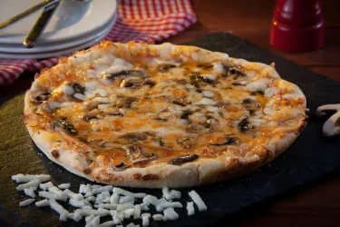 بيتزا فونجي