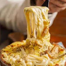 مكرونة مشكل جبن