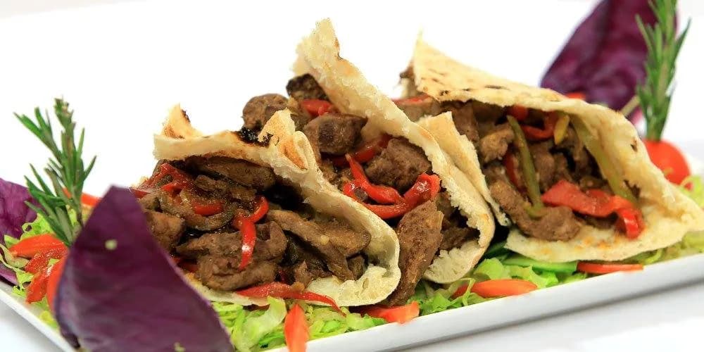 ١٠ سندوتشات كبده