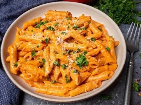 Plain pink Sauce Pasta