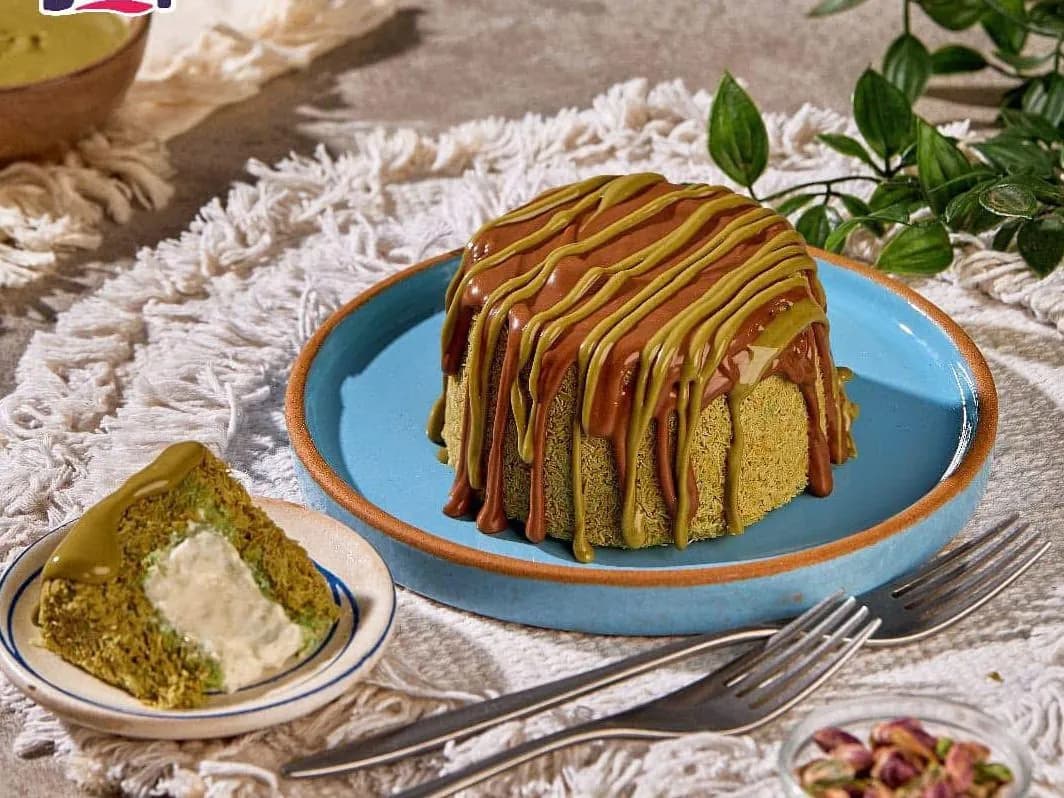 Pistachio Cheese Tach