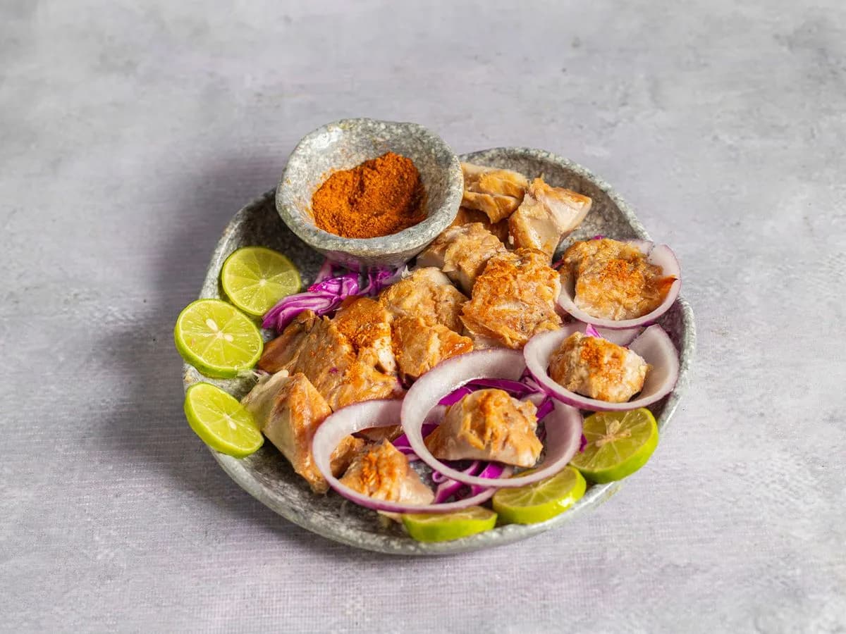 Spanish Mackerel Dish With Oil And Lemon