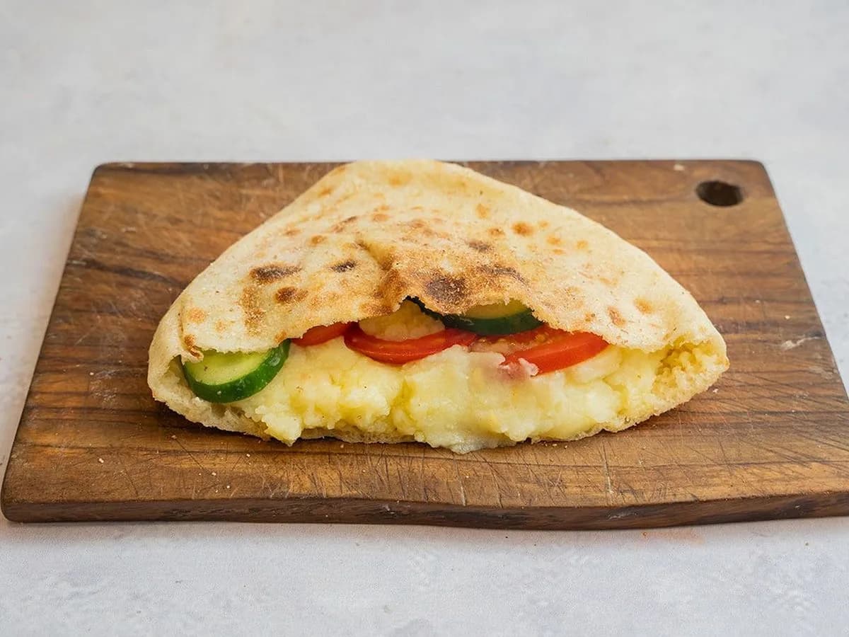 Puree Sandwich with Roumi