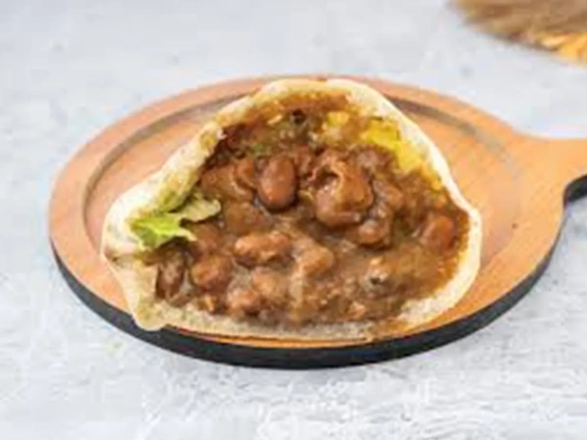 سندوتش فول بالزبده