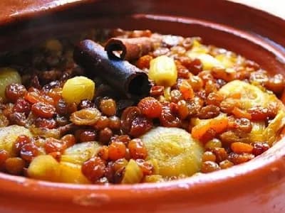 طاجن بطاطس باللحمة