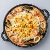 سى فوود ترينا مع باستا