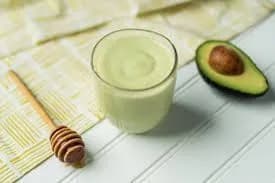 افوكادو حليب عسل