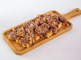 وافل مكسرات و ايس كريم