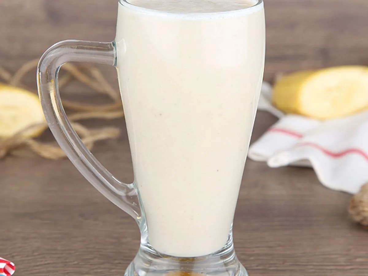 عصير موز باللبن