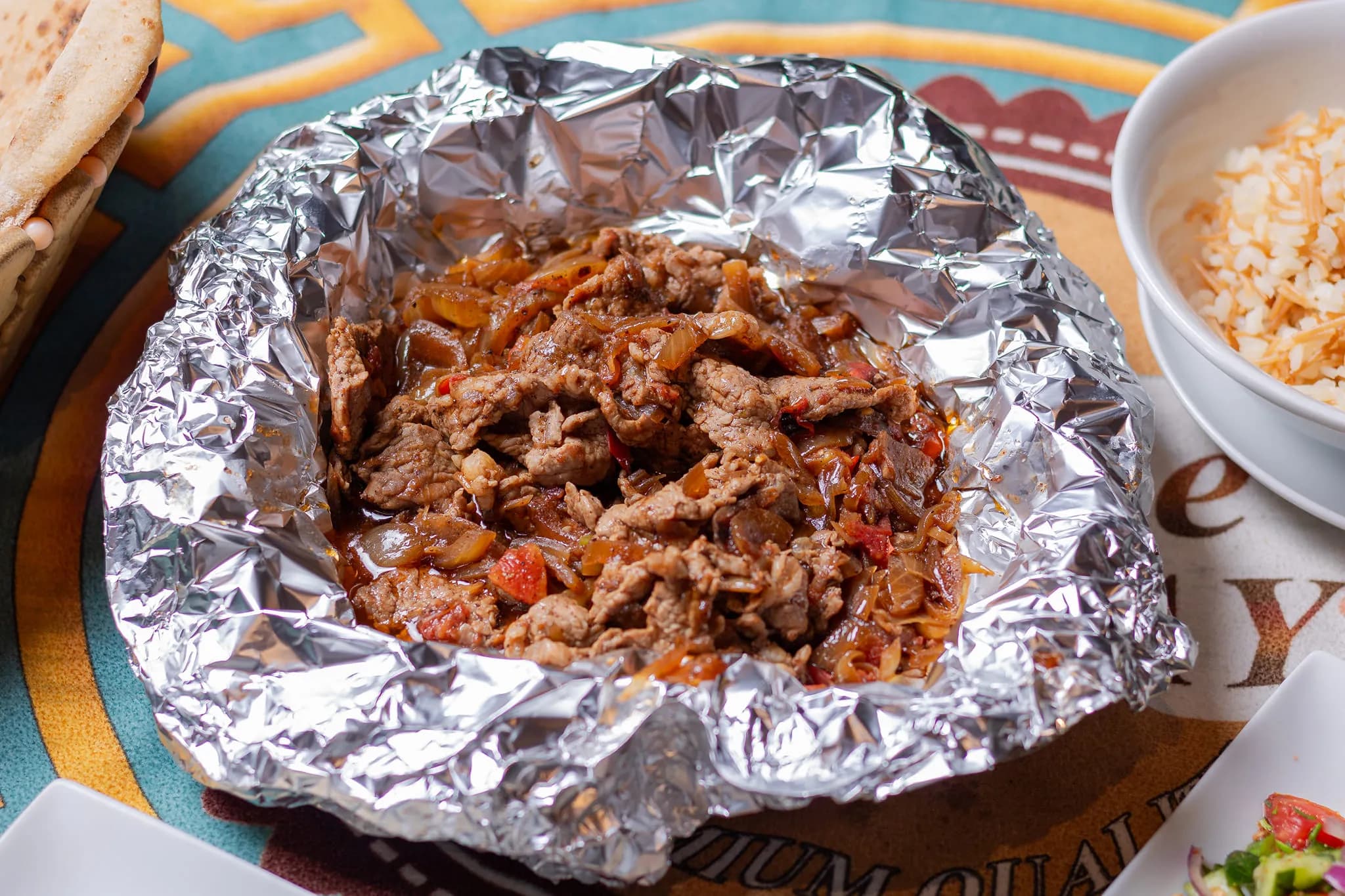 طاجن خضار مشكل باللحمة