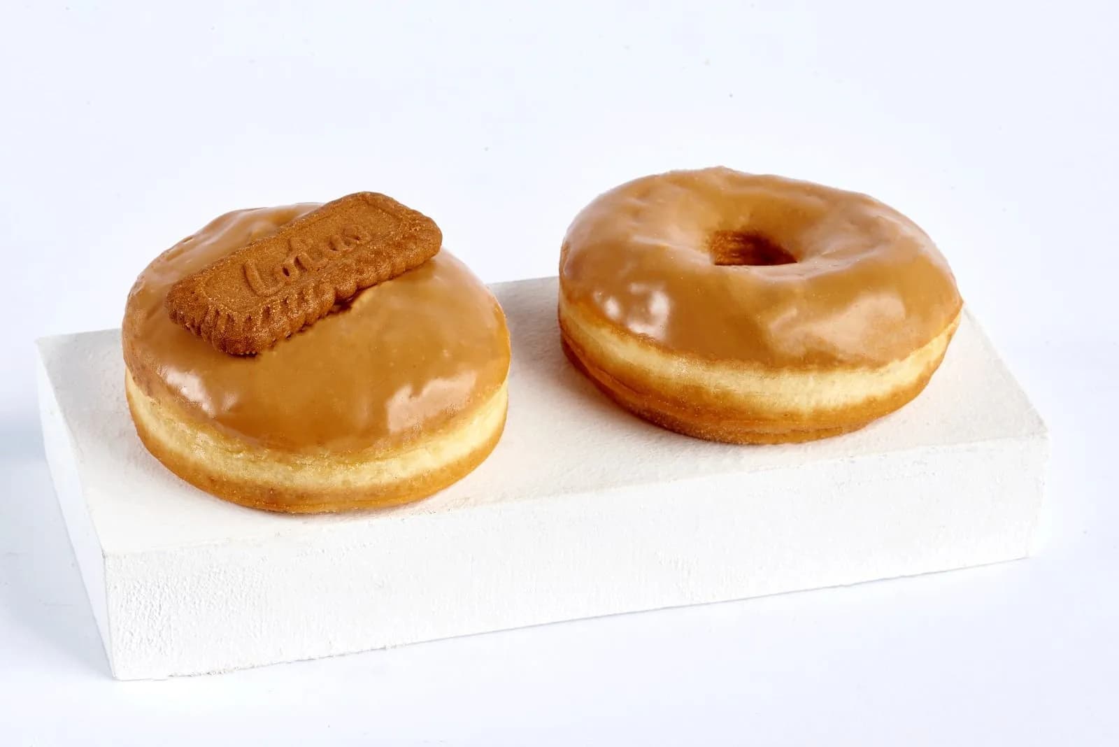 4 Filled Donut + 2 Free