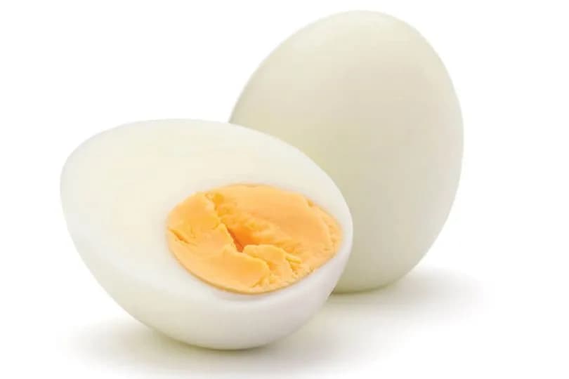 بيضة مسلوقة زيت و طحينة