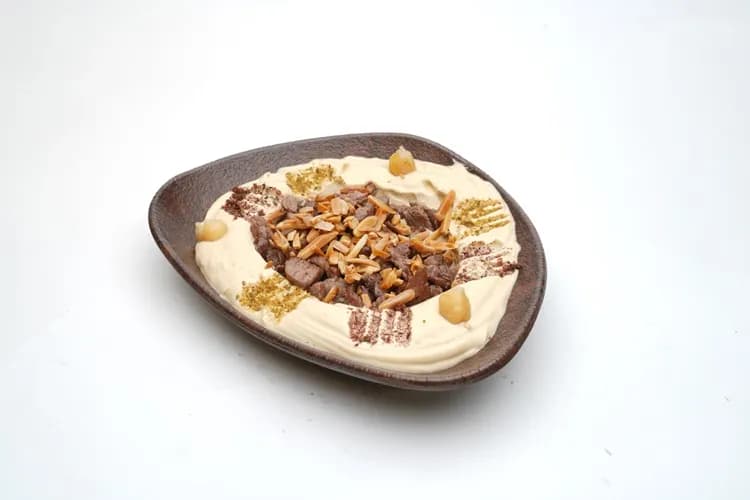 طبق حمص باللحمه