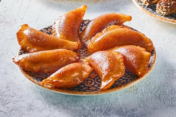 قطايف مكسرات