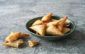 Cheese Sambousek Order