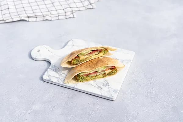 ساندوتش طعمية كيري بسطرمة