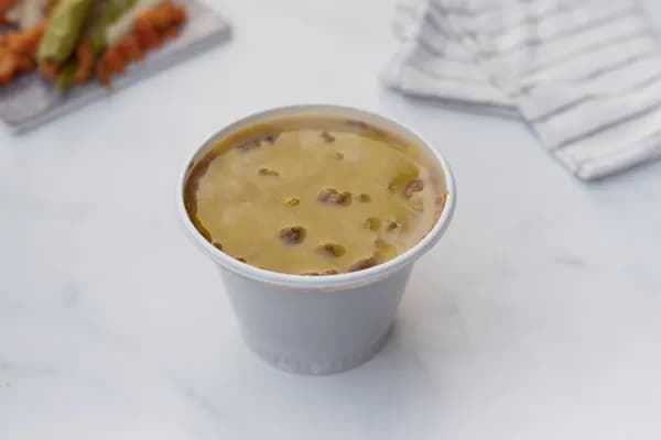 علبه فول سجق