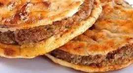 حواوشي كاليزوني سجق بلدي