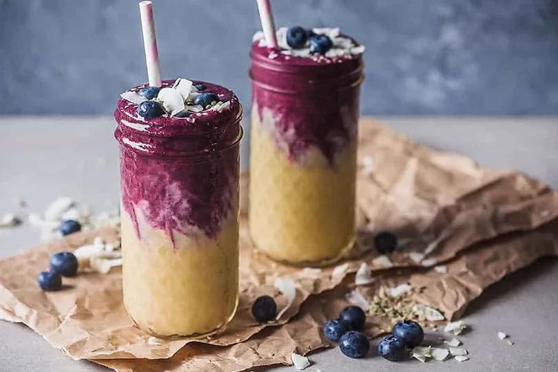 Berry Mango Smoothie