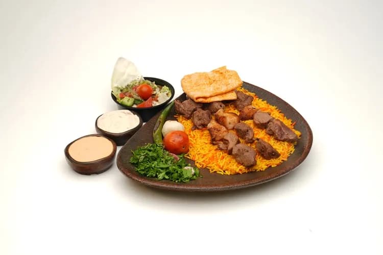 1/4 Skewer Of Meat Meal + Rice + Salad