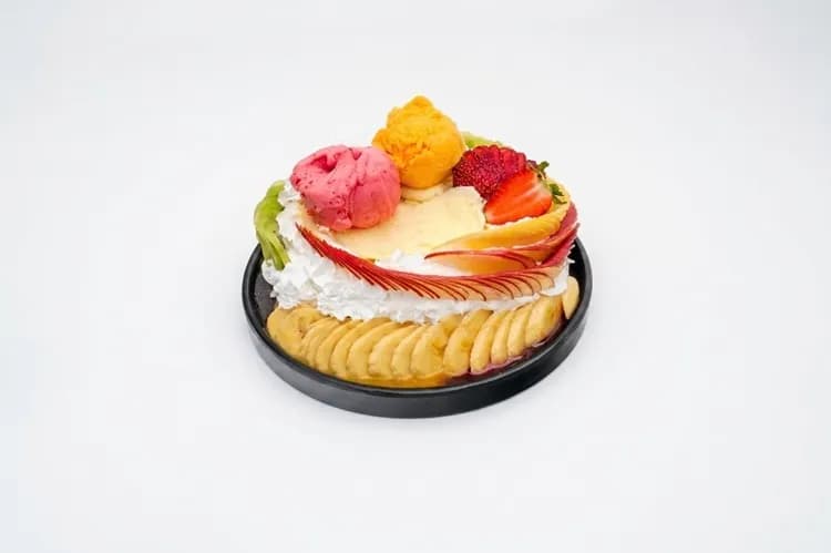Seasonal Fruit Salad