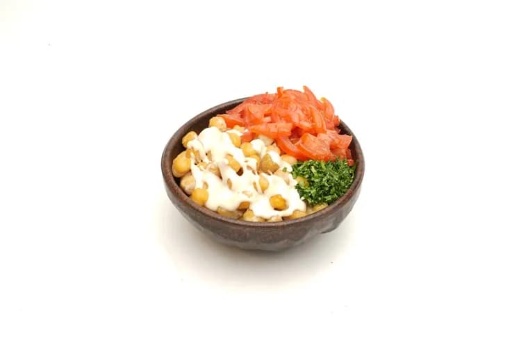 Chickpeas With Yogurt And Tahini