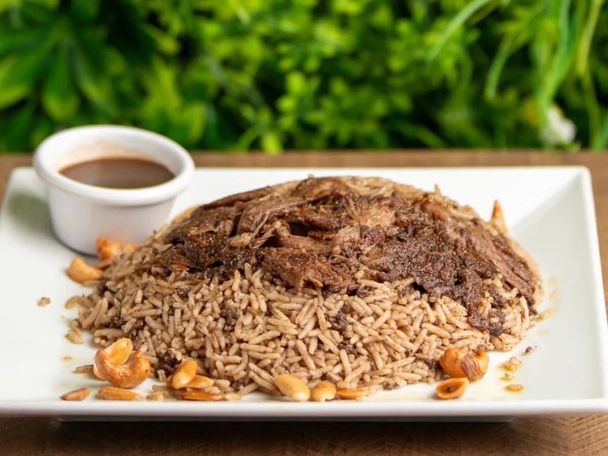 ارز بالخروف
