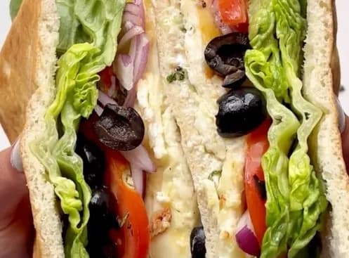 Halloumi Sandwich