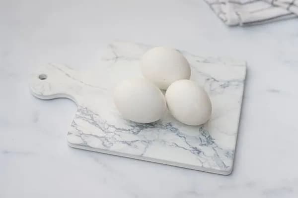 بيضة مسلوقة