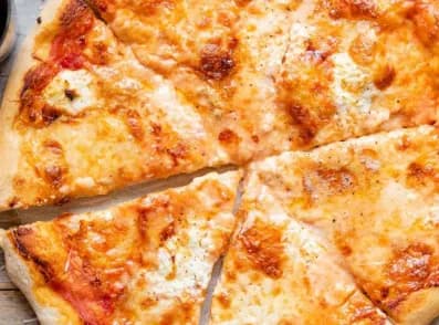 Quattro Formaggi Pizza