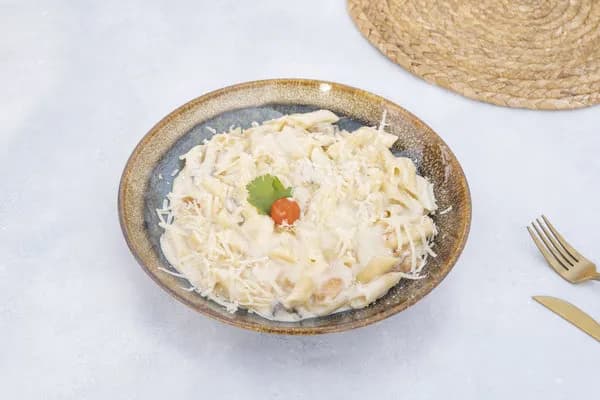 مكرونة مع مشروم و خضروات